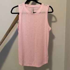 Athleta Breezy Tank Delicate Pink
Size S
